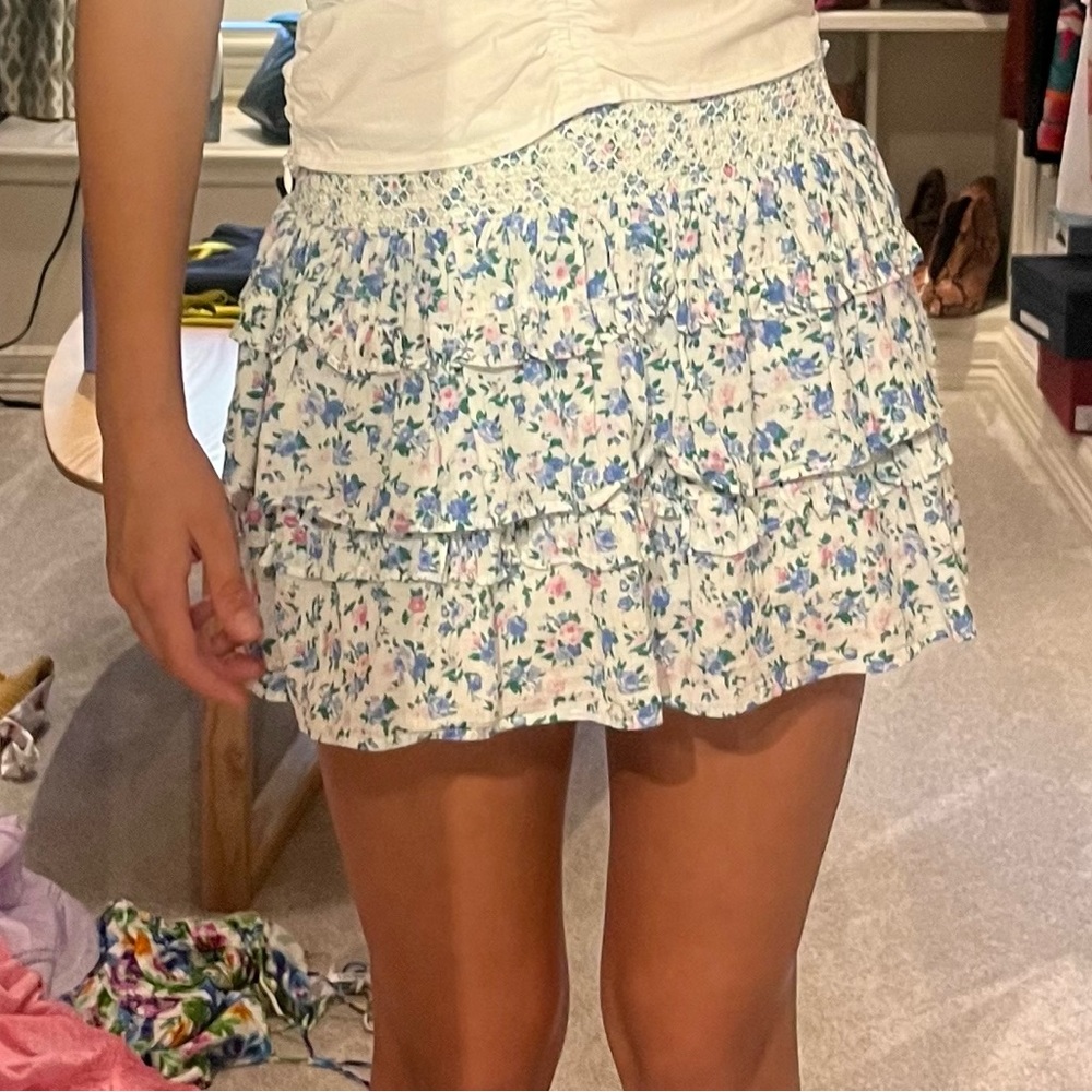 Loveshackfancy mini skirt!